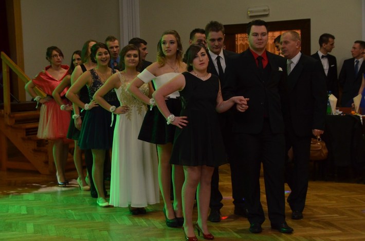 Tuchola: Studniówka w ZSLiT - ZDJĘCIA cz. 1