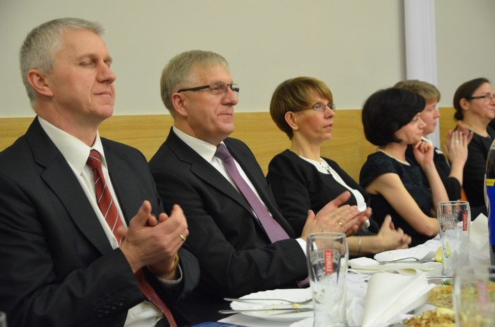 Tuchola: Studniówka w ZSLiT - ZDJĘCIA cz. 1