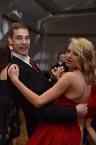 Tuchola: Studniówka w ZSLiT - ZDJĘCIA cz. 2