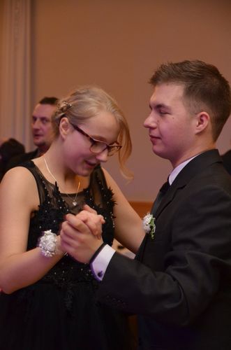 Tuchola: Studniówka w ZSLiT - ZDJĘCIA cz. 2