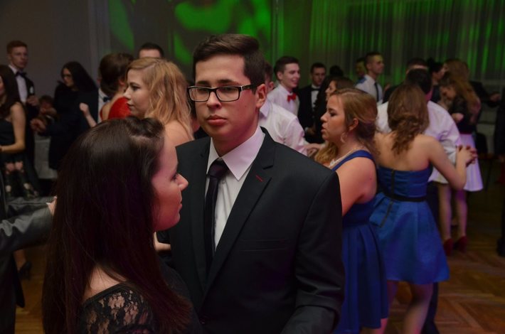 Tuchola: Studniówka w ZSLiT - ZDJĘCIA cz. 2