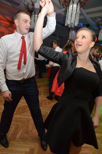 Tuchola: Studniówka w ZSLiT - ZDJĘCIA cz. 2