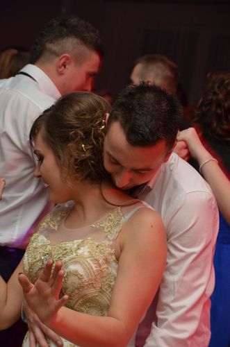 Tuchola: Studniówka w ZSLiT - ZDJĘCIA cz. 2