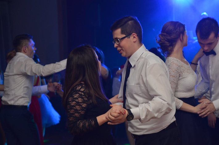 Tuchola: Studniówka w ZSLiT - ZDJĘCIA cz. 2