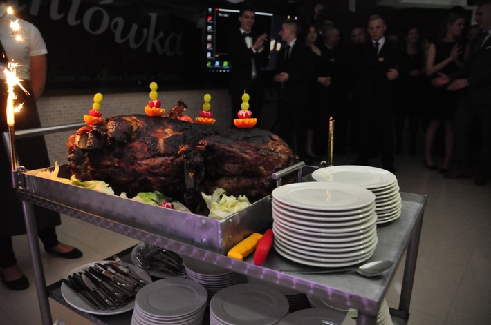 Tuchola: Studniówka Technikum Leśnego - ZDJĘCIA cz. 1 - IMPREZA!