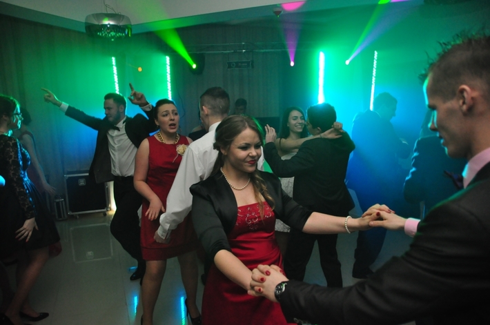 Tuchola: Studniówka Technikum Leśnego - ZDJĘCIA cz. 1 - IMPREZA!