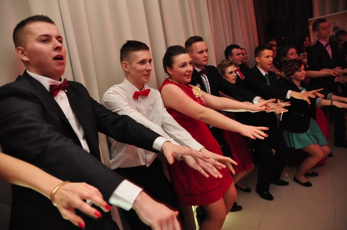 Tuchola: Studniówka Technikum Leśnego - ZDJĘCIA cz. 1 - IMPREZA!