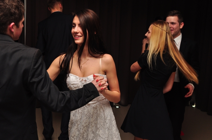 Tuchola: Studniówka Technikum Leśnego - ZDJĘCIA cz. 1 - IMPREZA!