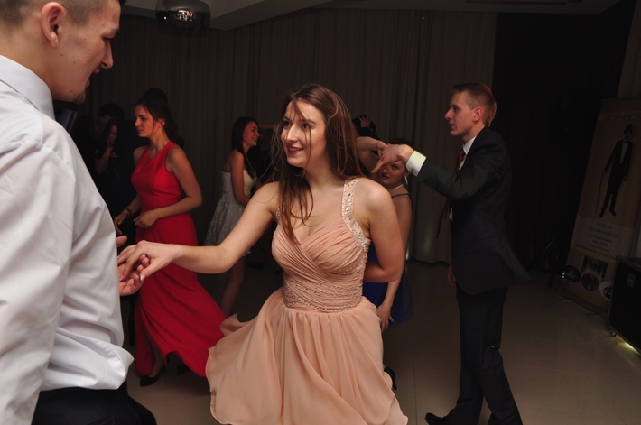 Tuchola: Studniówka Technikum Leśnego - ZDJĘCIA cz. 1 - IMPREZA!