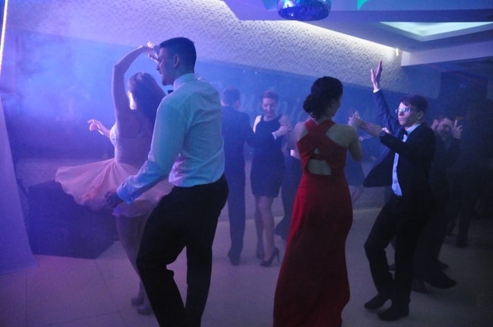 Tuchola: Studniówka Technikum Leśnego - ZDJĘCIA cz. 1 - IMPREZA!