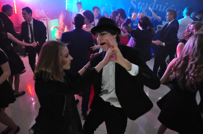 Tuchola: Studniówka Technikum Leśnego - ZDJĘCIA cz. 1 - IMPREZA!