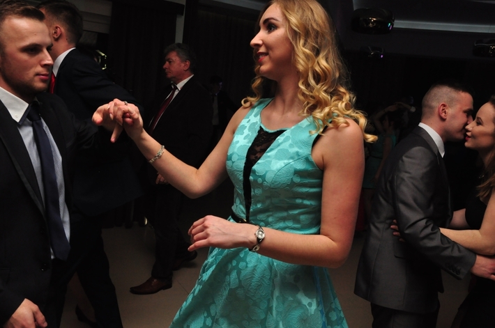 Tuchola: Studniówka Technikum Leśnego - ZDJĘCIA cz. 1 - IMPREZA!