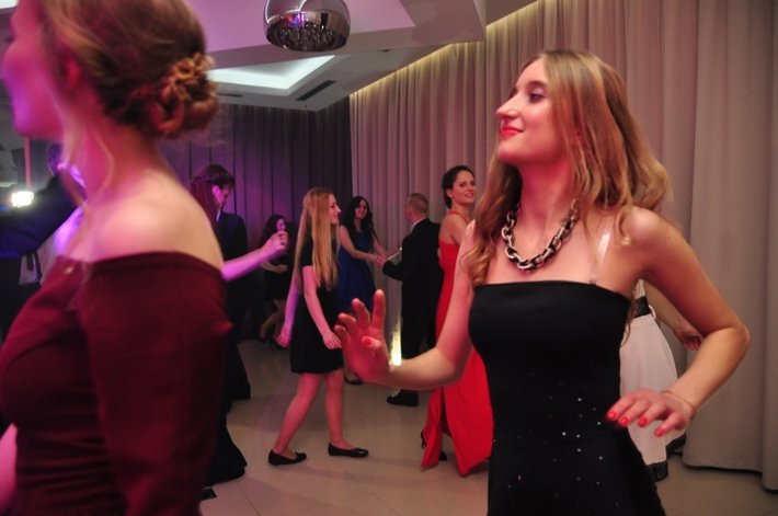 Tuchola: Studniówka Technikum Leśnego - ZDJĘCIA cz. 1 - IMPREZA!