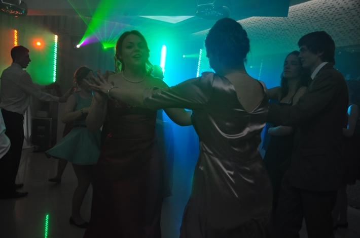 Tuchola: Studniówka Technikum Leśnego - ZDJĘCIA cz. 1 - IMPREZA!