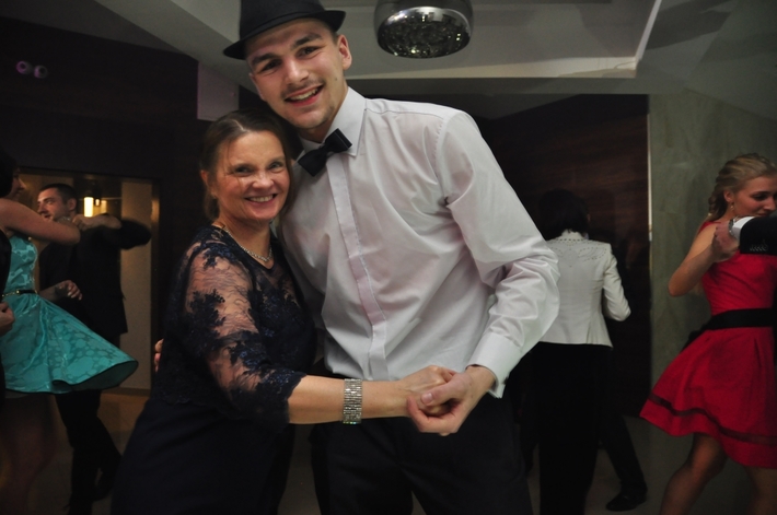 Tuchola: Studniówka Technikum Leśnego - ZDJĘCIA cz. 1 - IMPREZA!