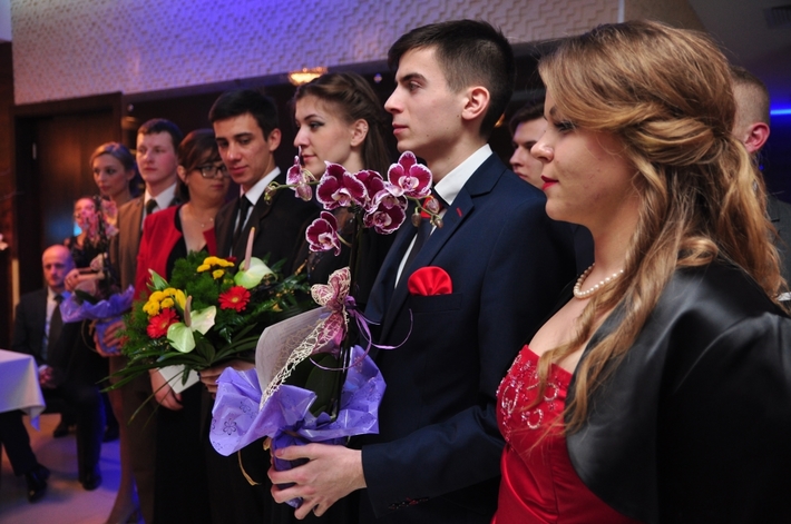 Tuchola: Studniówka Technikum Leśnego - ZDJĘCIA cz. 2