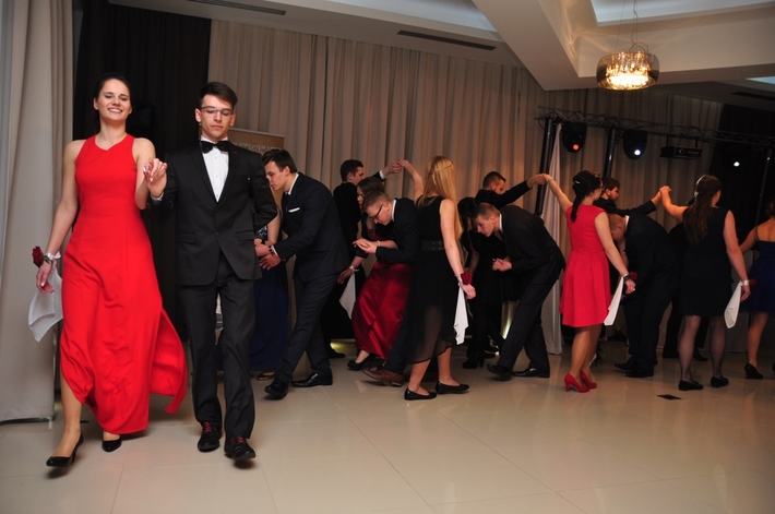 Tuchola: Studniówka Technikum Leśnego - ZDJĘCIA cz. 2