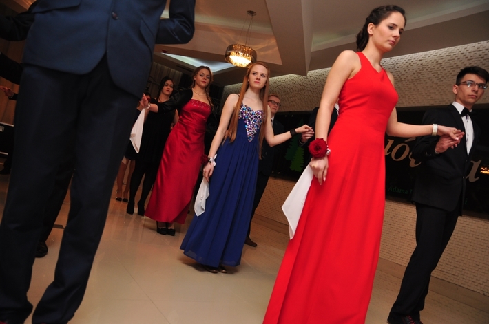 Tuchola: Studniówka Technikum Leśnego - ZDJĘCIA cz. 2