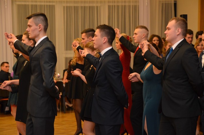 Tuchola: Studniówka Nowodworka - ZDJĘCIA cz. I