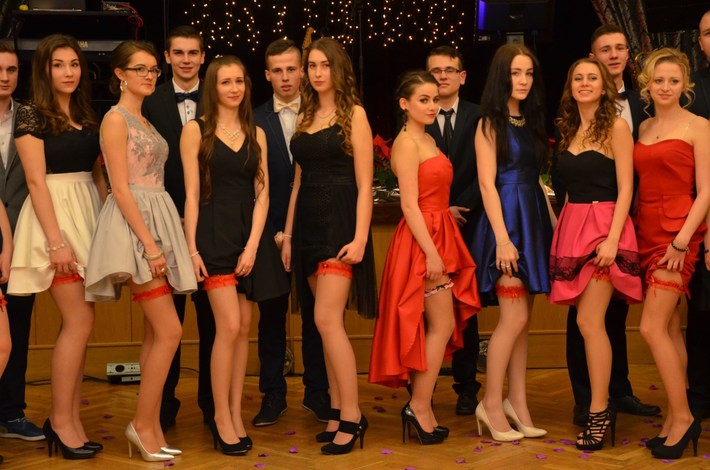 Tuchola: Studniówka Nowodworka - ZDJĘCIA cz. I