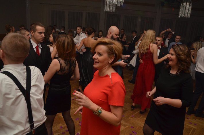 Tuchola: Studniówka Nowodworka - ZDJĘCIA cz. 2