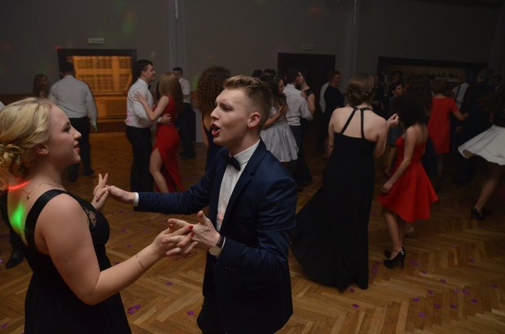 Tuchola: Studniówka Nowodworka - ZDJĘCIA cz. 2