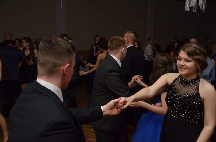 Tuchola: Studniówka Nowodworka - ZDJĘCIA cz. 2