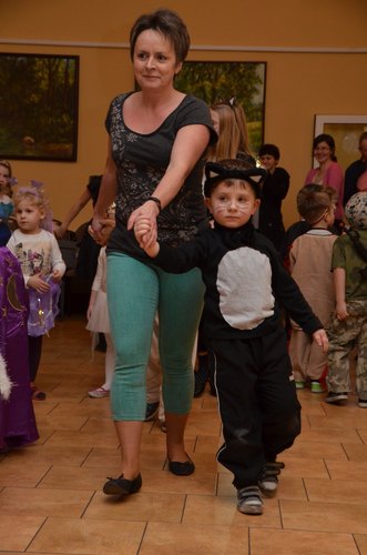 Raciąż: Karnawałowe szaleństwa na parkiecie - ZDJĘCIA