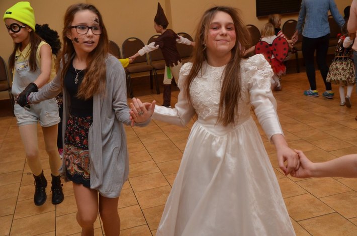 Raciąż: Karnawałowe szaleństwa na parkiecie - ZDJĘCIA