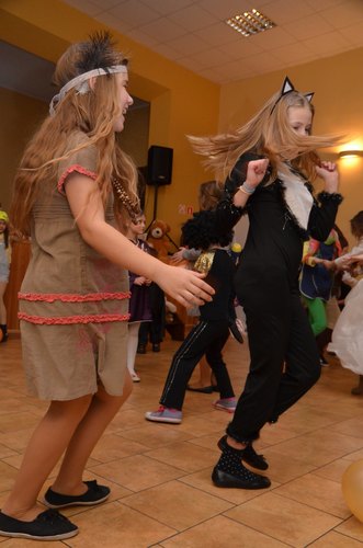 Raciąż: Karnawałowe szaleństwa na parkiecie - ZDJĘCIA