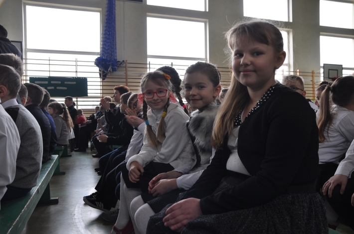 Gmina Śliwice: Uczniowie wspominali ks. Erharda Staniszewskiego - ZDJĘCIA