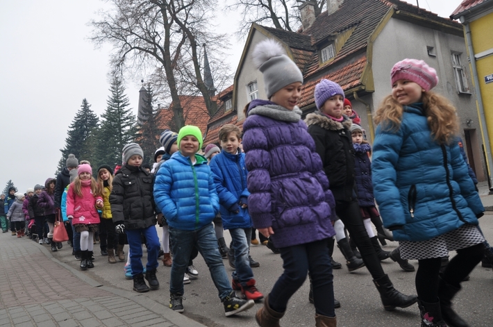 Gmina Śliwice: Uczniowie wspominali ks. Erharda Staniszewskiego - ZDJĘCIA