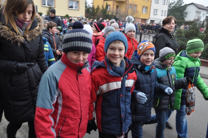 Gmina Śliwice: Uczniowie wspominali ks. Erharda Staniszewskiego - ZDJĘCIA