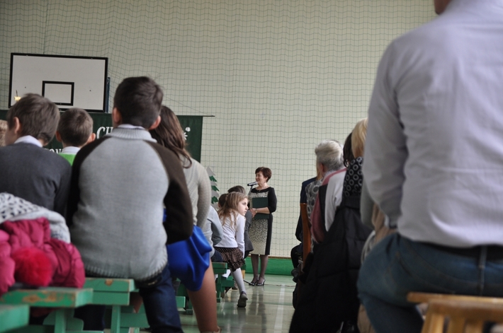 Gmina Śliwice: Uczniowie wspominali ks. Erharda Staniszewskiego - ZDJĘCIA