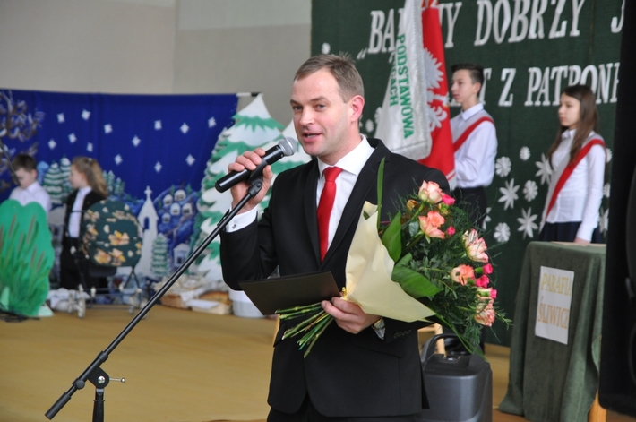 Gmina Śliwice: Uczniowie wspominali ks. Erharda Staniszewskiego - ZDJĘCIA