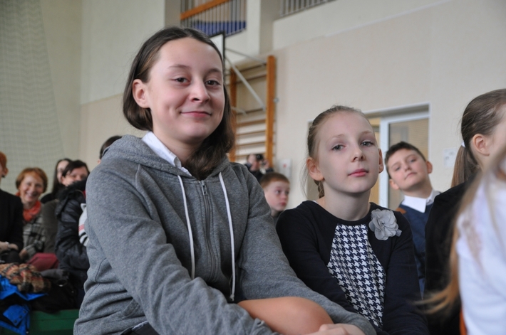 Gmina Śliwice: Uczniowie wspominali ks. Erharda Staniszewskiego - ZDJĘCIA