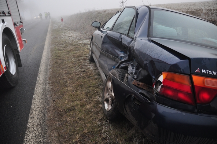 Bysław: Karambol 8 samochodów na DW 240! Było bardzo ślisko - ZDJĘCIA