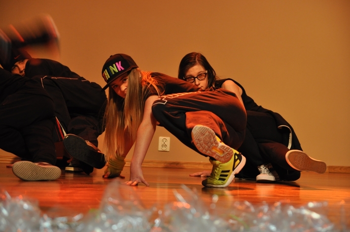 Konkurs tańca w Osiu - ZDJĘCIA