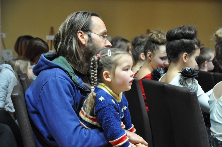 Konkurs tańca w Osiu - ZDJĘCIA