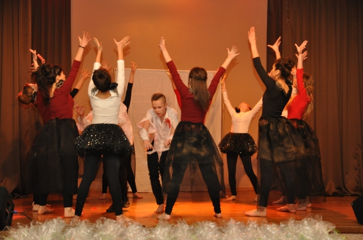 Konkurs tańca w Osiu - ZDJĘCIA