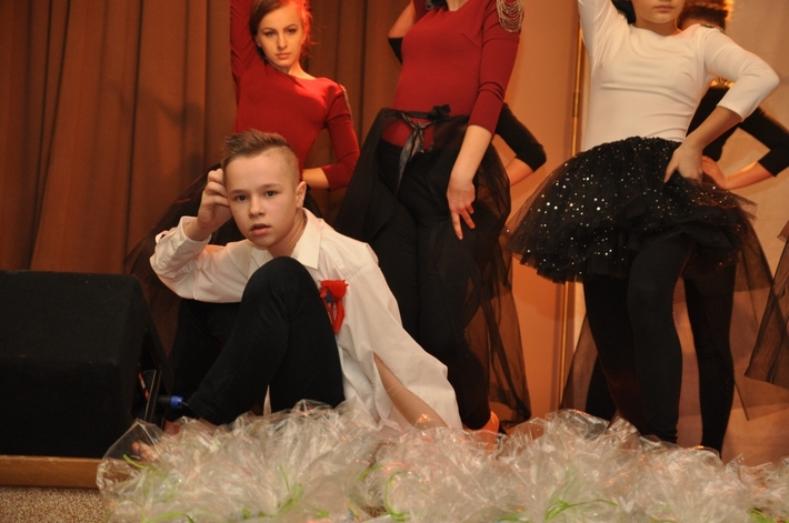 Konkurs tańca w Osiu - ZDJĘCIA