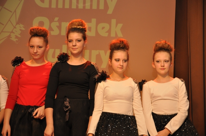 Konkurs tańca w Osiu - ZDJĘCIA