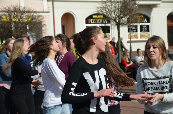 Tuchola: Belgijka na rynku - ZDJĘCIA