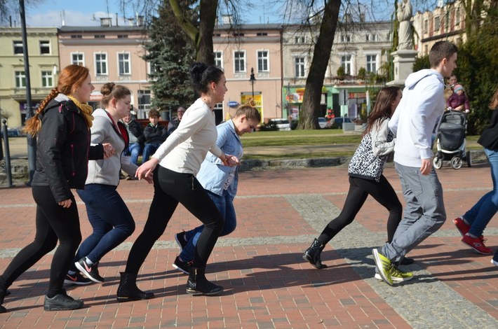 Tuchola: Belgijka na rynku - ZDJĘCIA