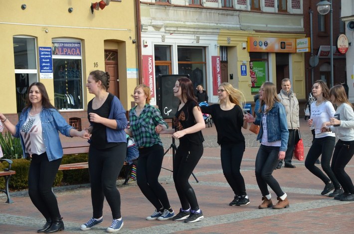 Tuchola: Belgijka na rynku - ZDJĘCIA