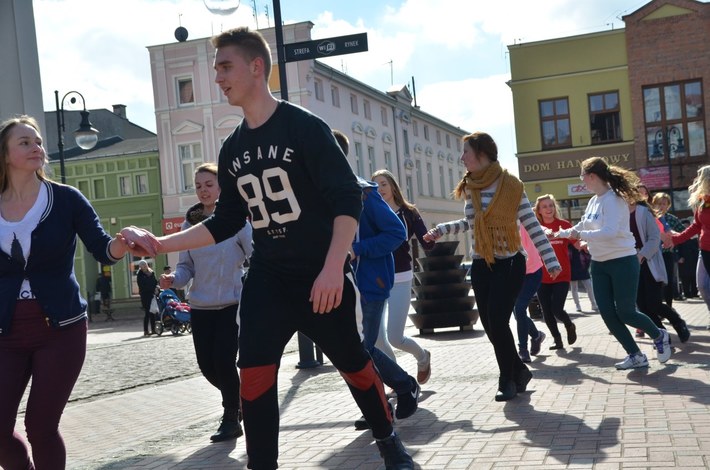 Tuchola: Belgijka na rynku - ZDJĘCIA