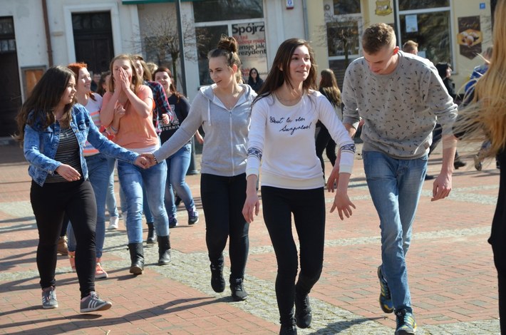 Tuchola: Belgijka na rynku - ZDJĘCIA