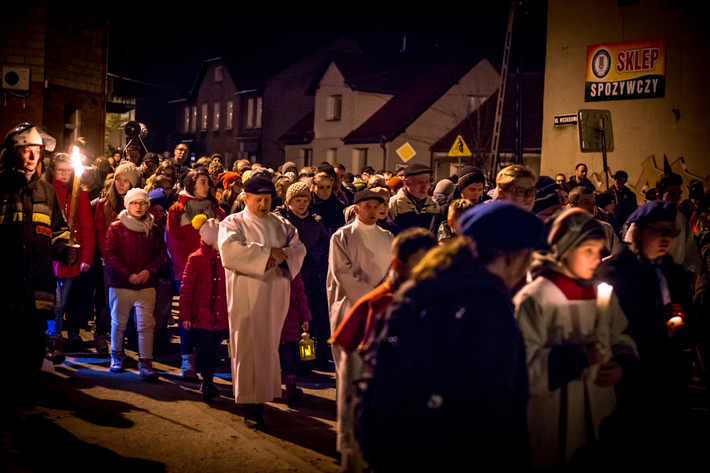 Droga krzyżowa w Cekcynie - ZDJĘCIA