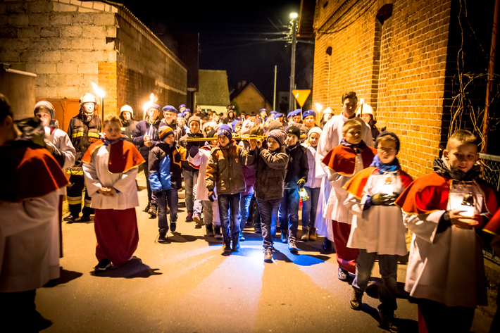Droga krzyżowa w Cekcynie - ZDJĘCIA