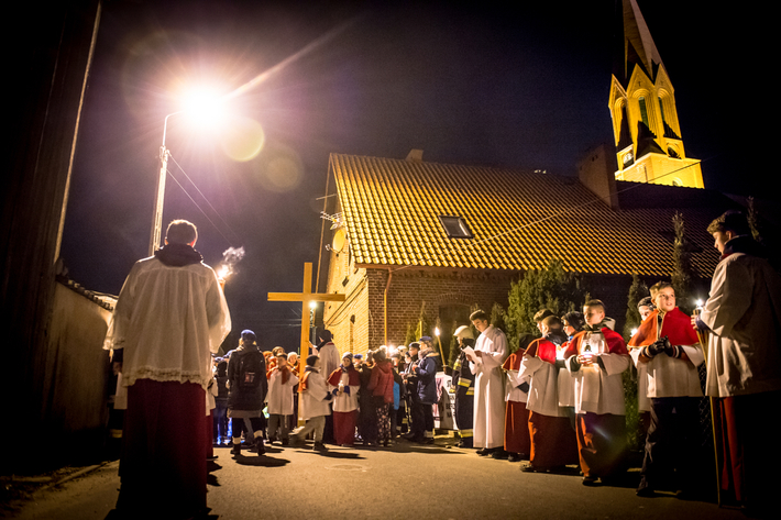 Droga krzyżowa w Cekcynie - ZDJĘCIA